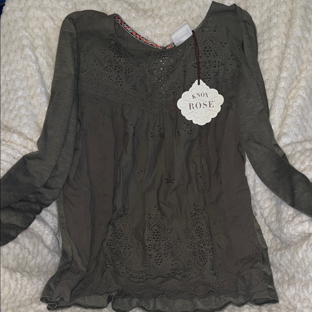 Knox Rose Women's Charcoal Embroidered Blouse